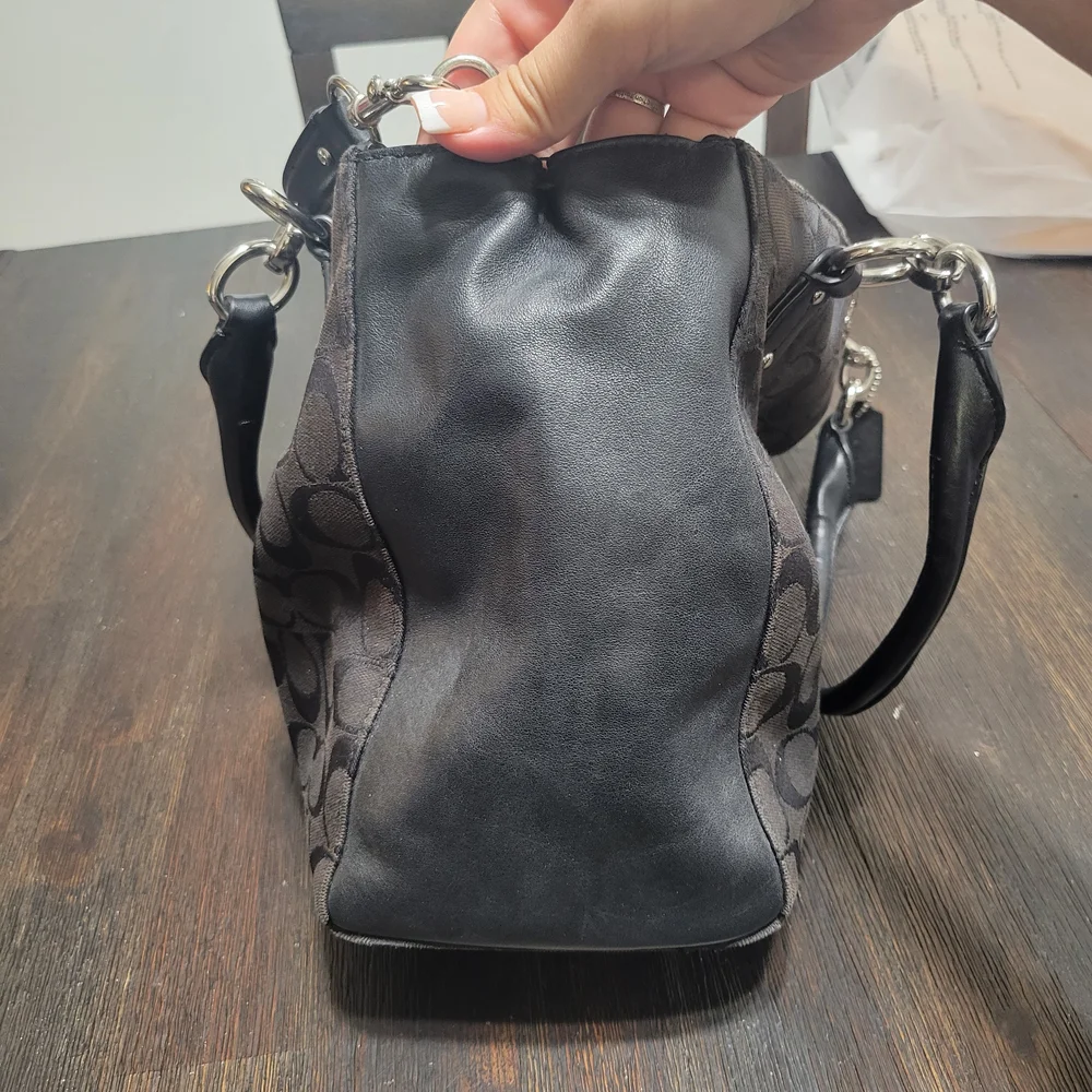 Coach Black‎ Signature Tote Bag